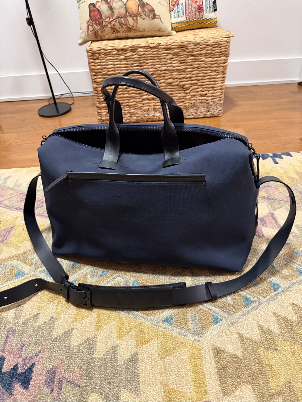Troubadour Navy Men’s Weekend Duffel Bag